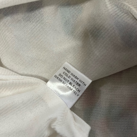 Hot and Delicious Boutique Batik Pattern on Stone colored Dress Small - Picture 5 of 6